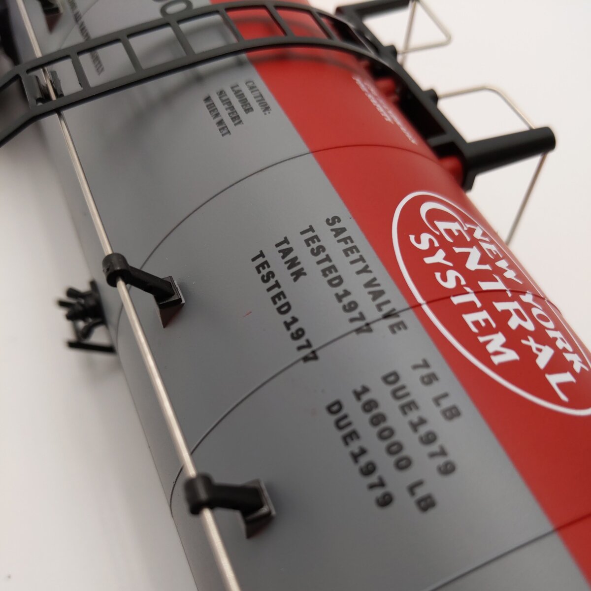 MTH 20-9202 O NYC Pacemaker Single Dome Tank Car #1750 EX/Box