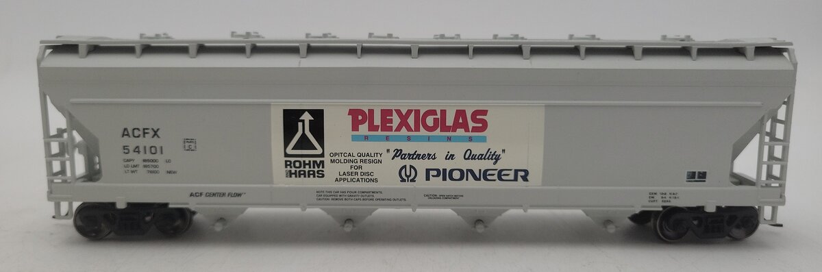 Athearn 7204 HO Scale Plexiglas ACF Centerflow Hopper #54101 LN/Box