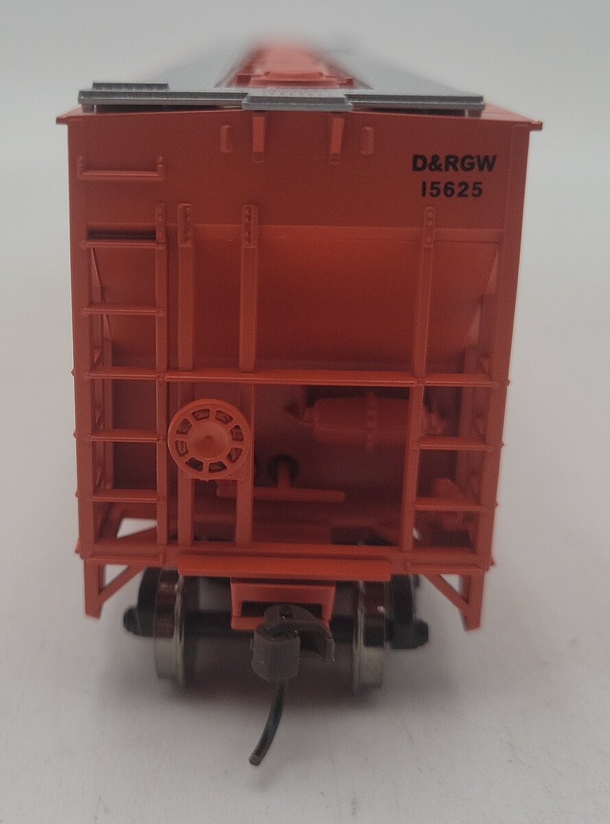 Athearn 92757 HO Scale Rio Grande 54' FMC Covered Hopper #15625 LN/Box