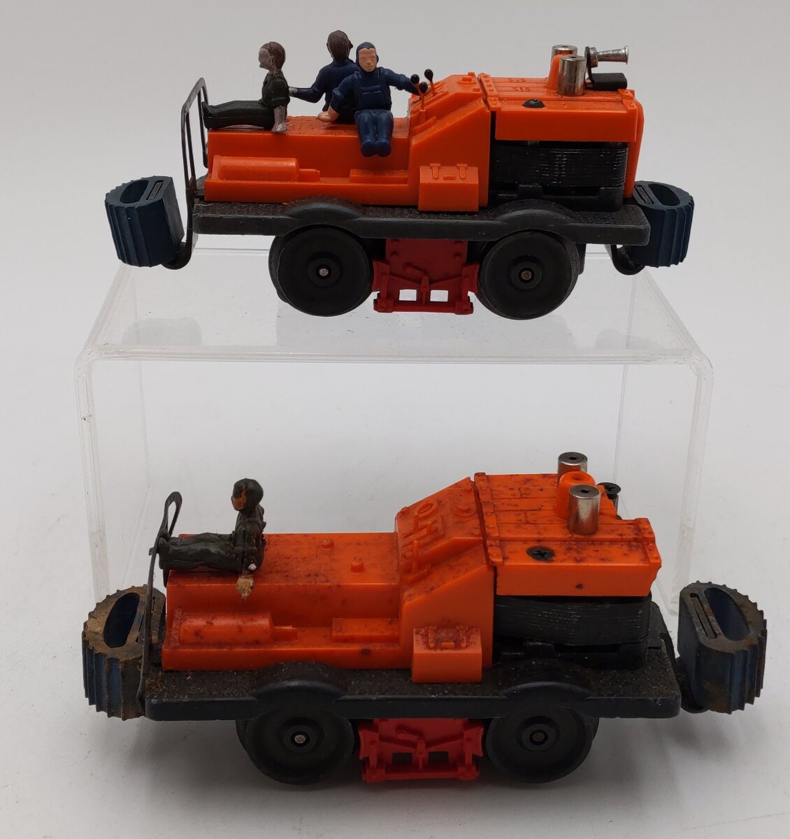 Lionel 50 Vintage O Motorized Gang Car [2]