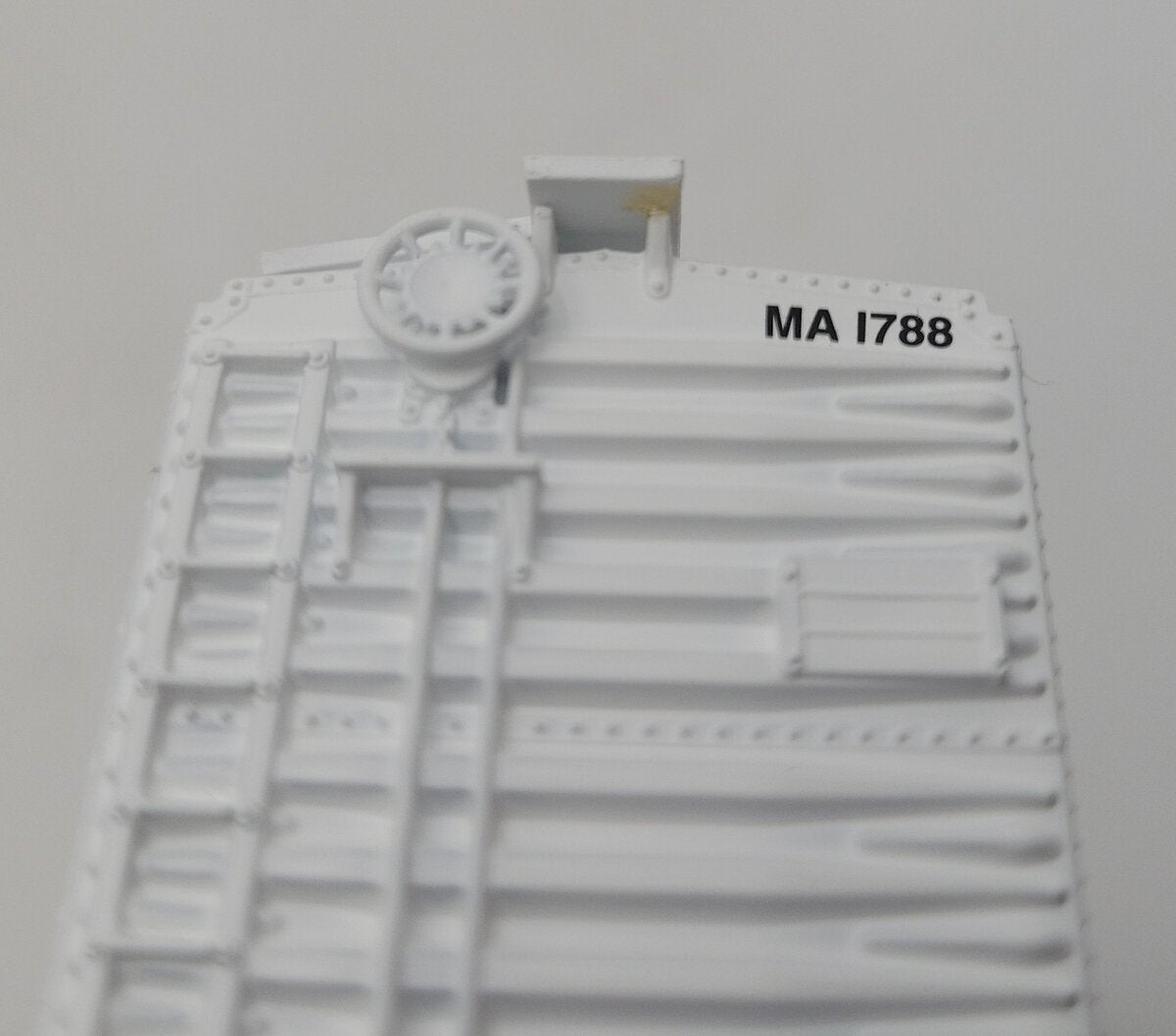 Athearn 93321 HO Scale USPS Massachusetts 50' Single Door Boxcar #1788 EX/Box