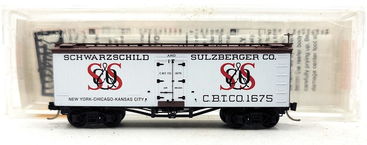 Micro-Trains 05800020 N Scale Schwarzschild & Sulzberger 36'' Wood Reefer #1675 LN/Box