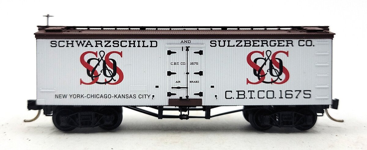 Micro-Trains 05800020 N Scale Schwarzschild & Sulzberger 36'' Wood Reefer #1675 LN/Box