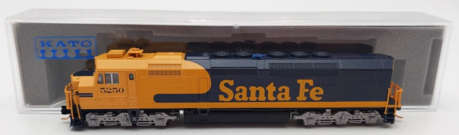 Kato 176-9211 N Scale Santa Fe EMD SDP40F Type IVA Diesel Locomotive #5250 w DCC EX/Box