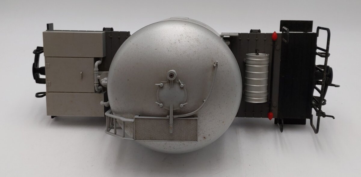 LGB 4025 G Scale RhB Tank Car (Metal Wheels) EX/Box