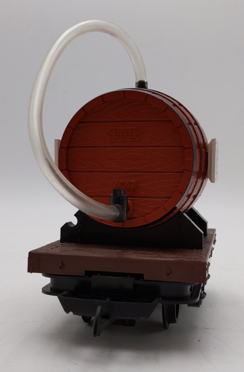 LGB 40470 G Scale Flatcar with Wine Barrel EX/Box