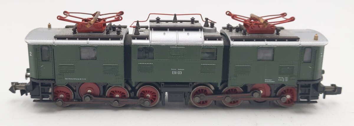 Roco 23231 N Scale DB E91 Electric Locomotive EX/Box