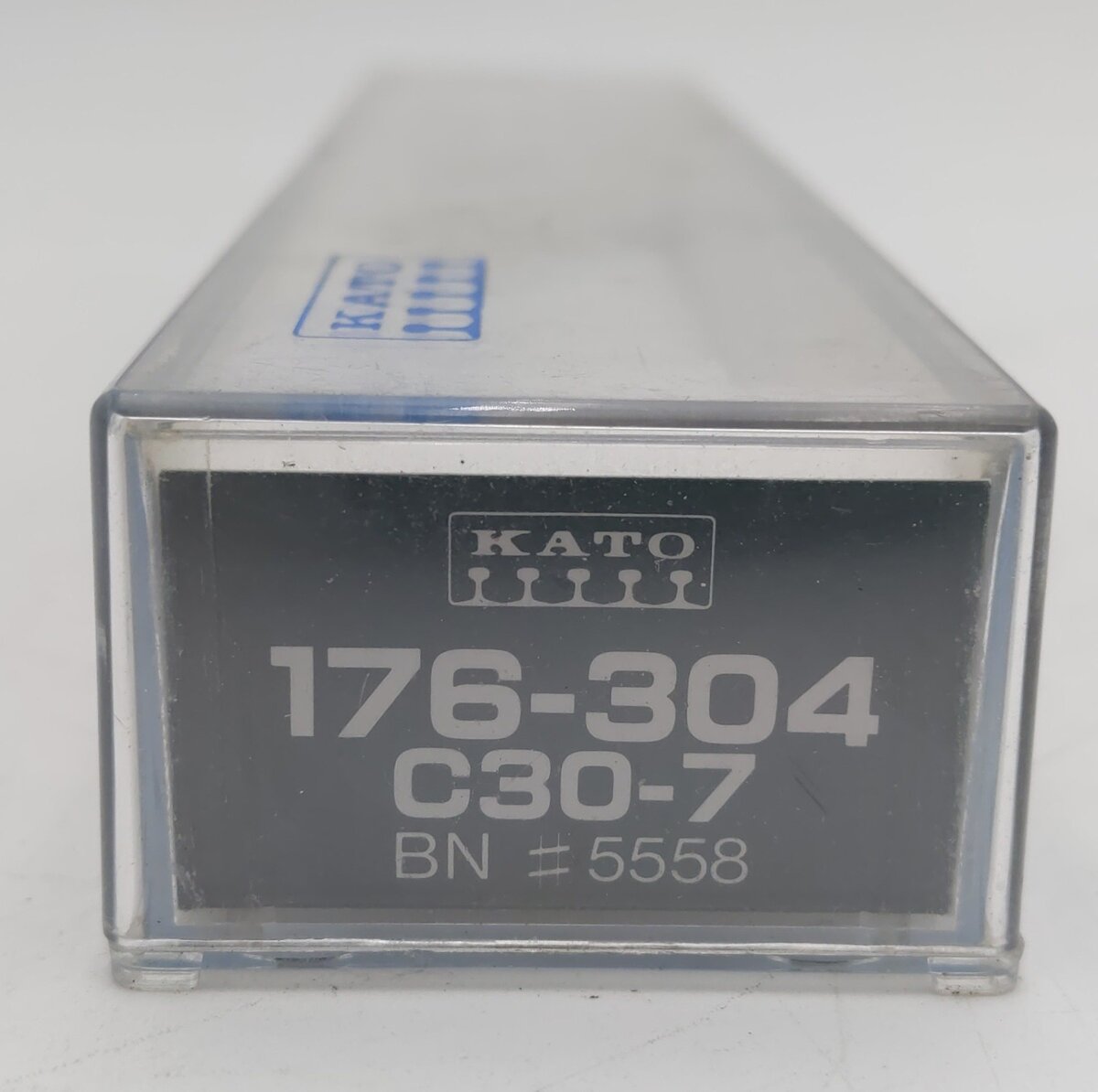 Kato 176-304 N Scale Burlington Northern C30-7 Diesel Engine #5558 EX/Box