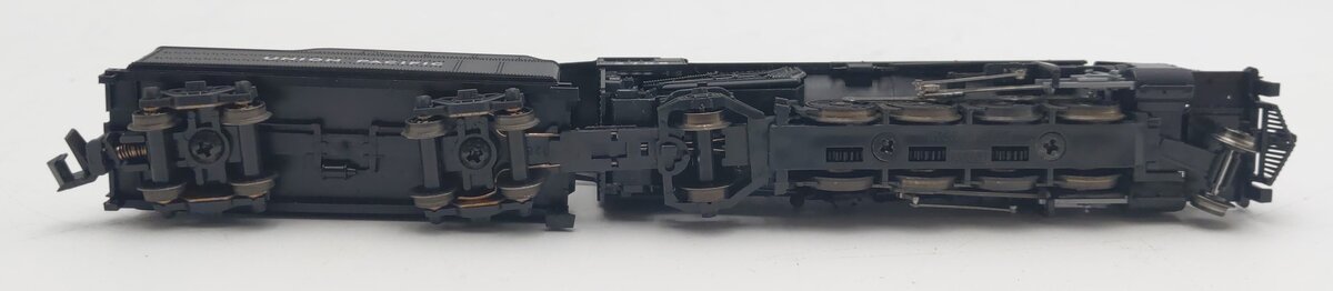 Kato 126-0115 N Scale Union Pacific Heavy Mikado Steam Locomotive & Tender EX/Box