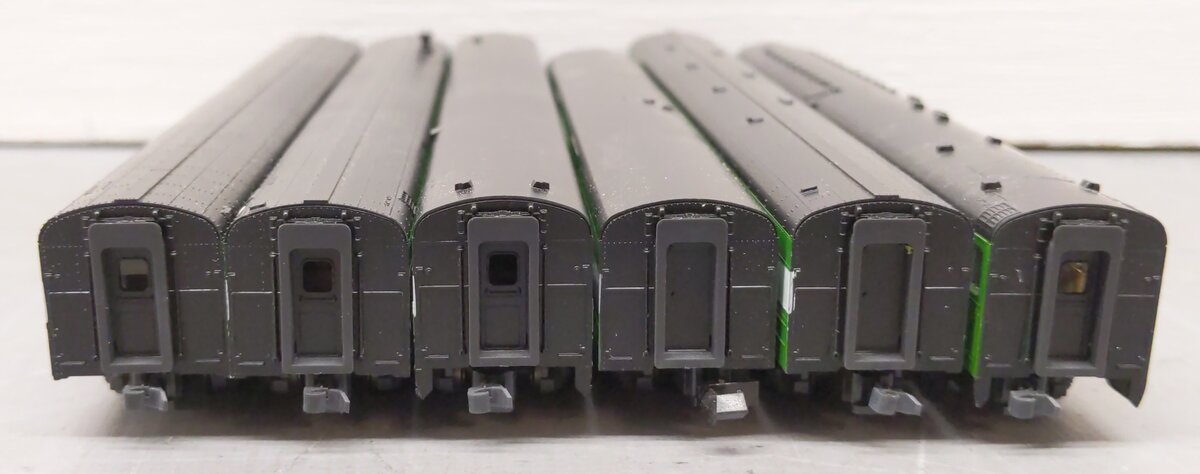 Kato 106-017 N Scale Burlington Northern Passenger Set EX/Box