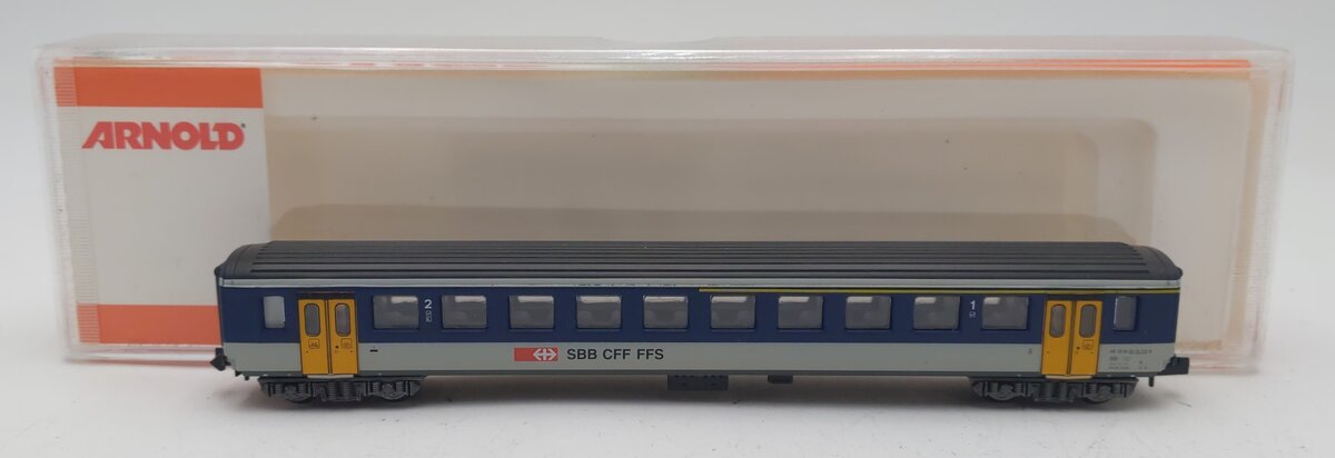Arnold 3256 N Scale SBB 1st Class Passenger Car EX/Box