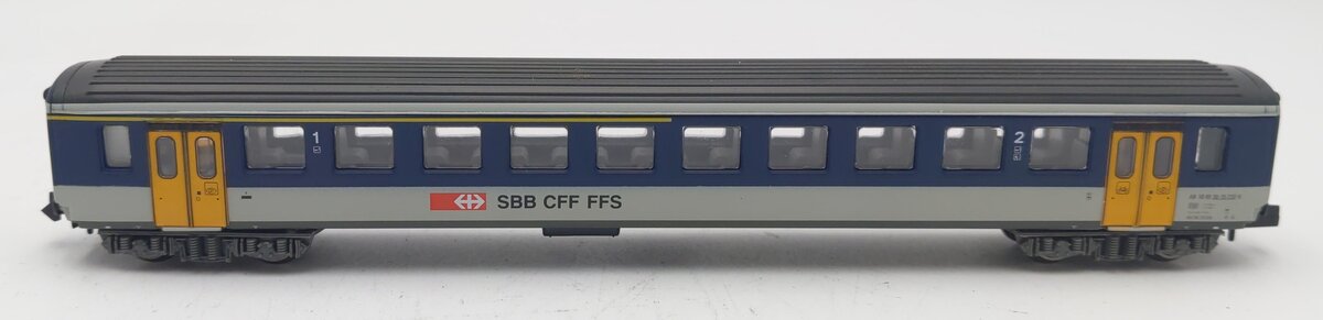 Arnold 3256 N Scale SBB 1st Class Passenger Car EX/Box