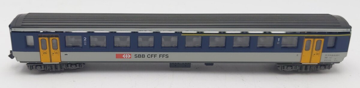 Arnold 3256 N Scale SBB 1st Class Passenger Car EX/Box