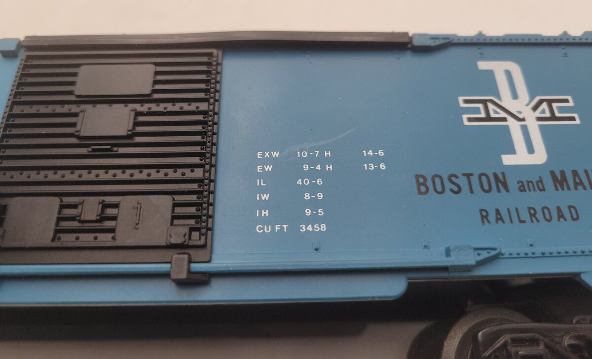 Lionel 6-9768 O Gauge Boston & Maine Boxcar EX/Box
