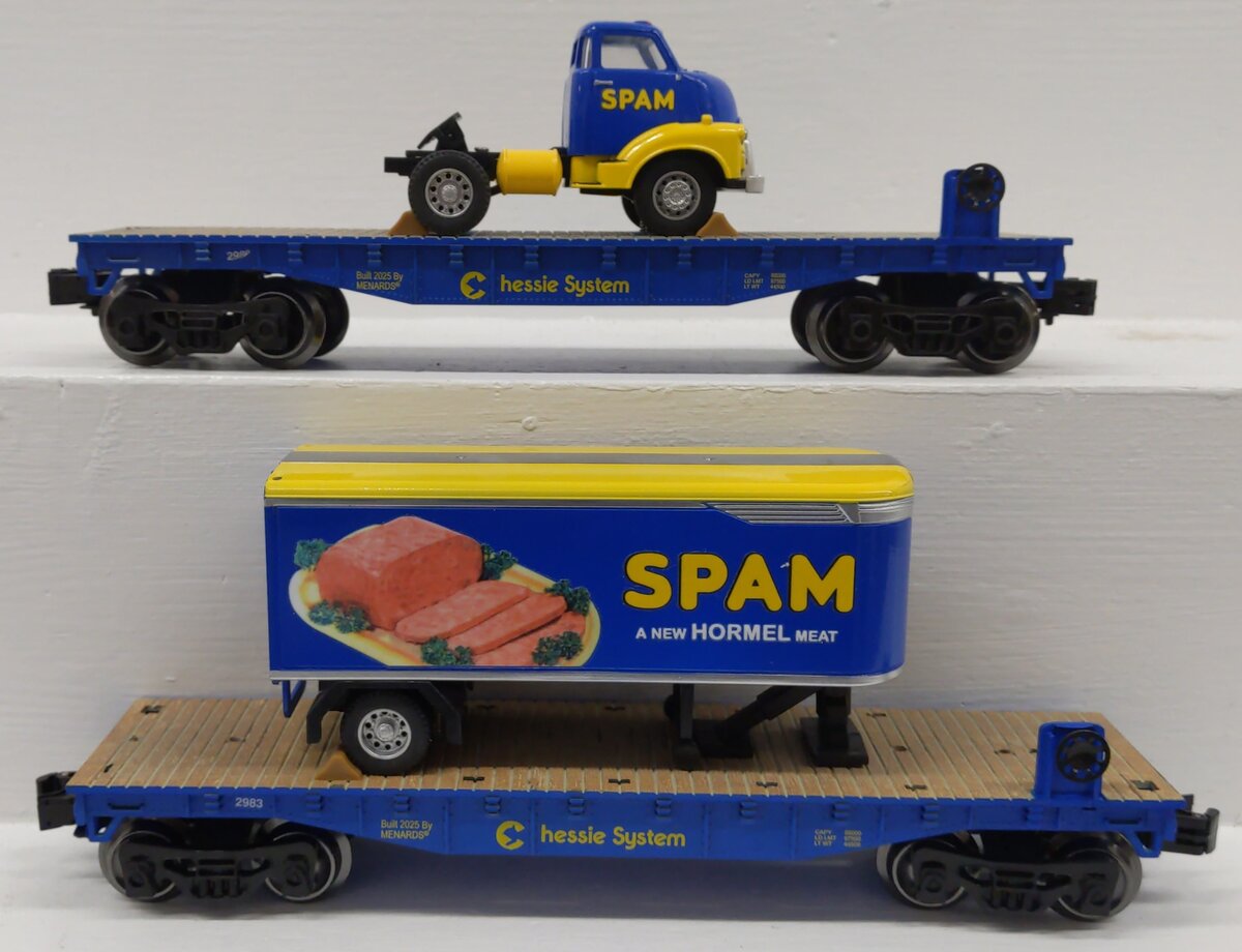 Menards 275-9545 O Gauge Chessie Flatcars w/ SPAM Tractor/Trailer (2) EX/Box