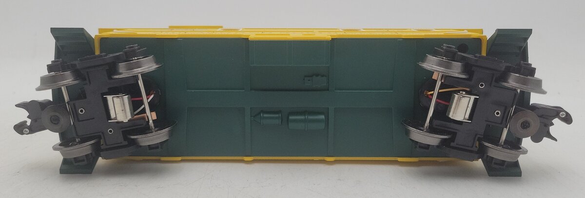 Menards 275-9438 O Gauge Chicago and North Western Caboose #5016 EX/Box