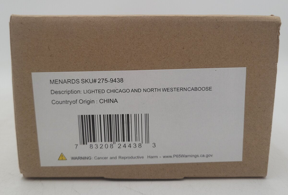 Menards 275-9438 O Gauge Chicago and North Western Caboose #5016 EX/Box
