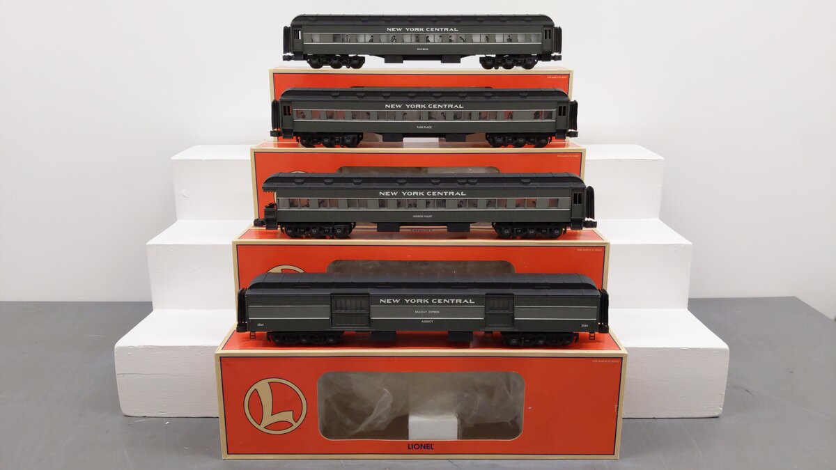 Lionel 6-19060 O Gauge New York Central Pullman Heavyweight Cars (Set of 4) EX/Box