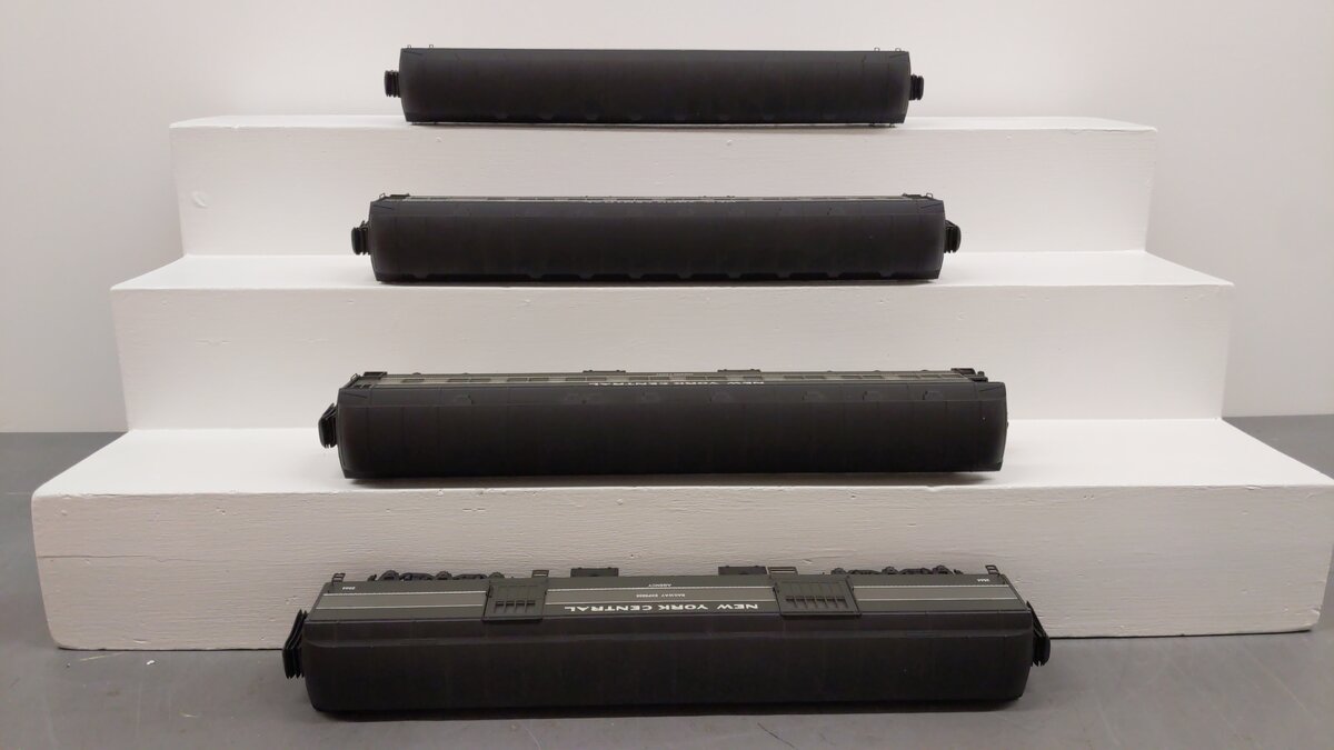 Lionel 6-19060 O Gauge New York Central Pullman Heavyweight Cars (Set of 4) EX/Box