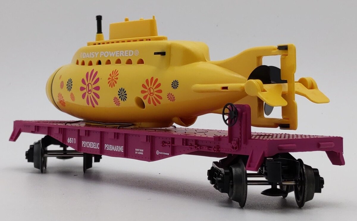 Lionel 6-26709 O Gauge Flatcar with Psychedelic Submarine EX/Box