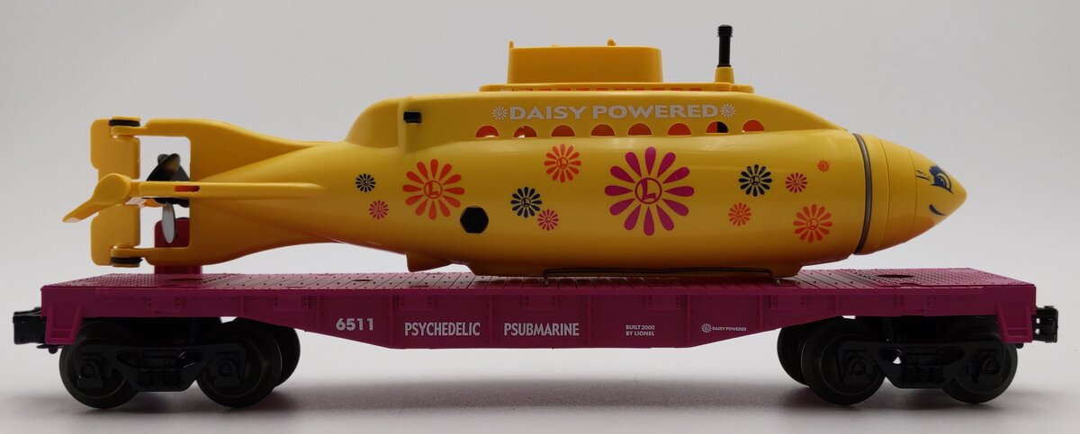 Lionel 6-26709 O Gauge Flatcar with Psychedelic Submarine EX/Box