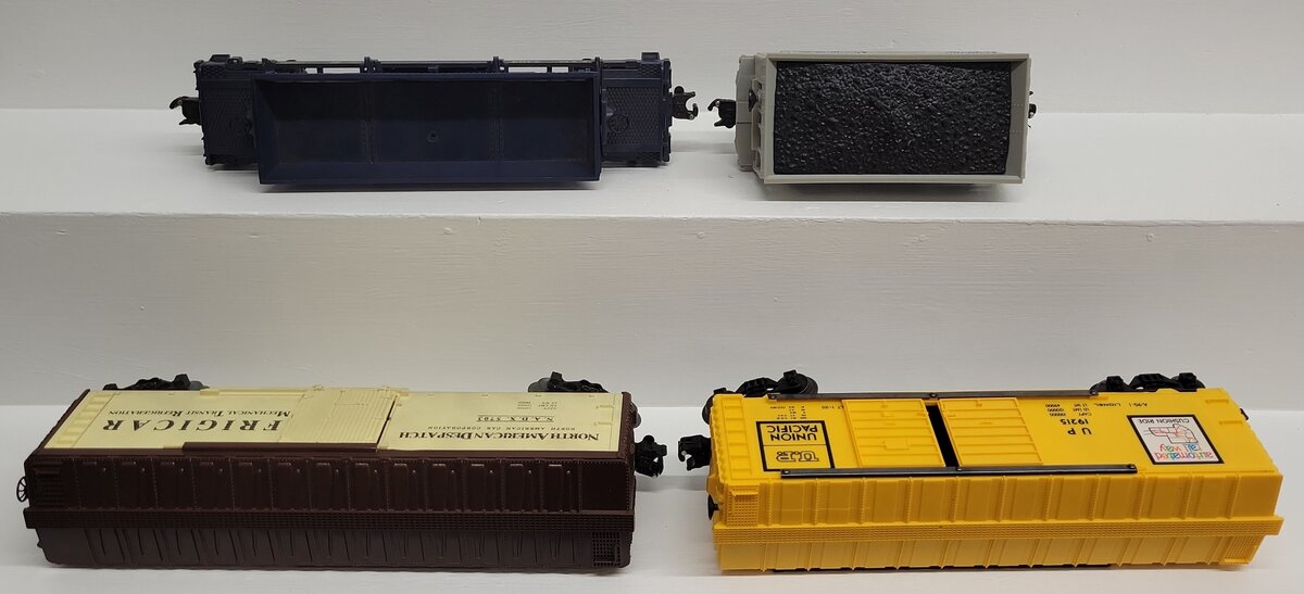 Lionel & K-Line O Gauge Assorted Freight Cars 6-5703, 6-9304, 6-19215, K-6717[4] VG