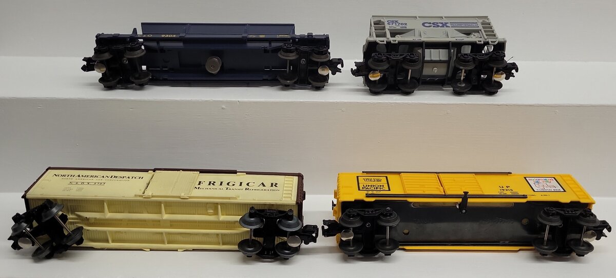 Lionel & K-Line O Gauge Assorted Freight Cars 6-5703, 6-9304, 6-19215, K-6717[4] VG