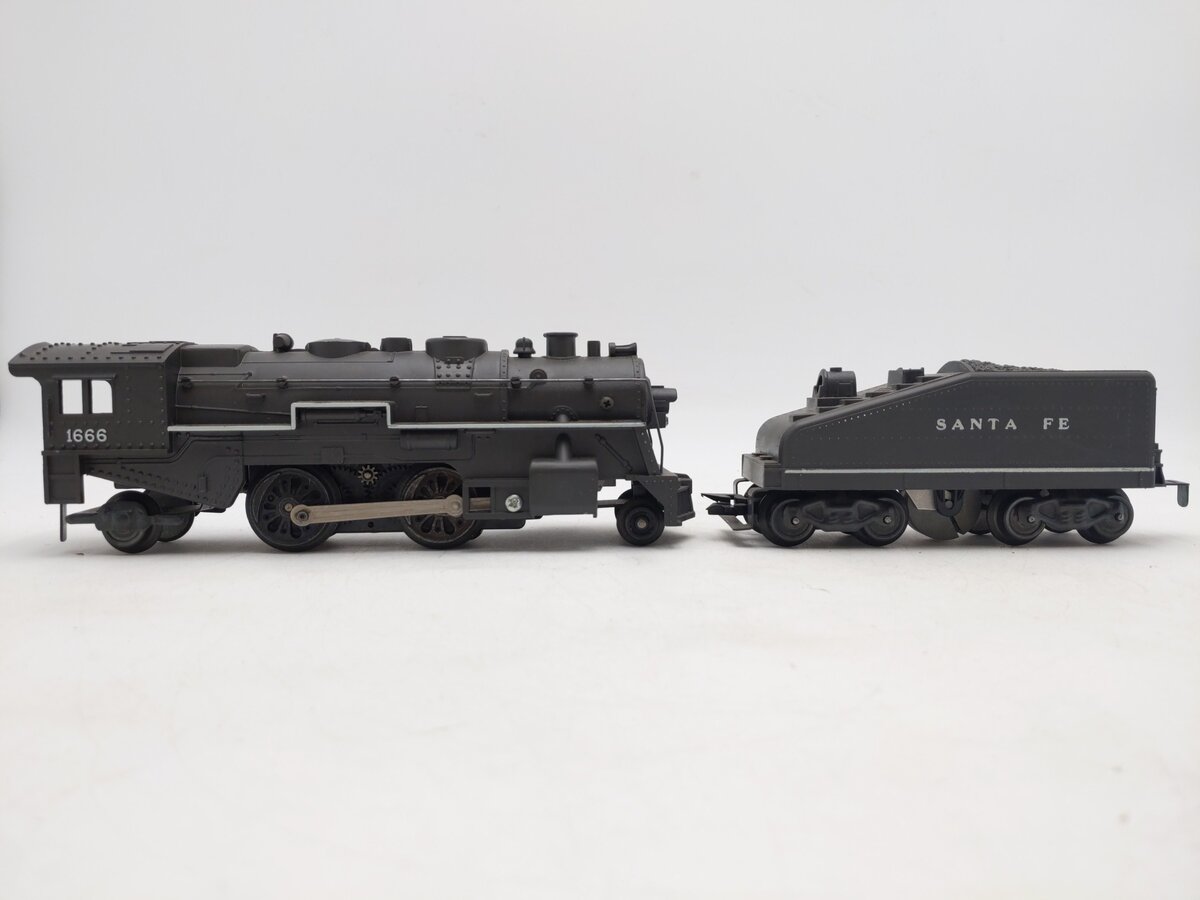 Marx 1666 Vintage O 2-4-2 Santa Fe Steam Locomotive & Tender VG
