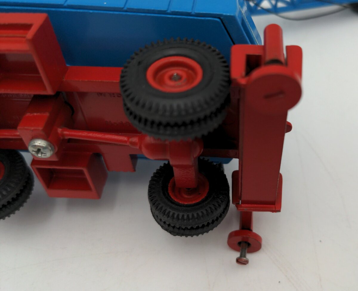 NZG 185 Diecast 1:50 Scale Fuchs Hydraulic Crane EX/Box