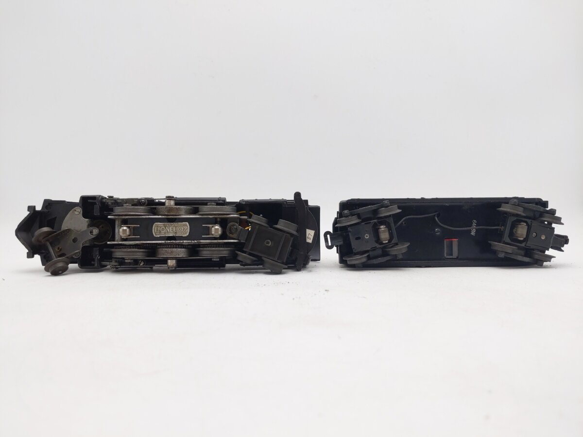 Lionel 2037 Vintage O 2-6-4 Diecast Steam Locomotive w/ 6466W Tender VG