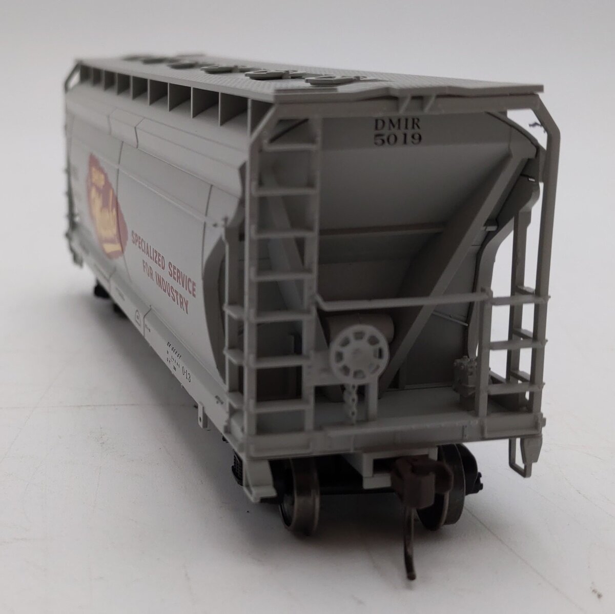 Atlas #20-006-508 HO Scale DM&IR ACF 3560 Covered Hopper #5019 LN/Box