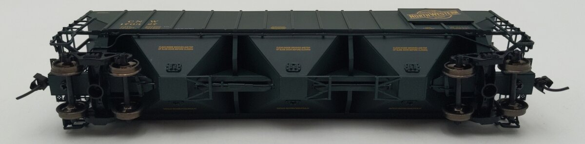Proto 2000 23381 HO Scale C&NW PS-2CD High Side Covered Hopper #170327 LN/Box