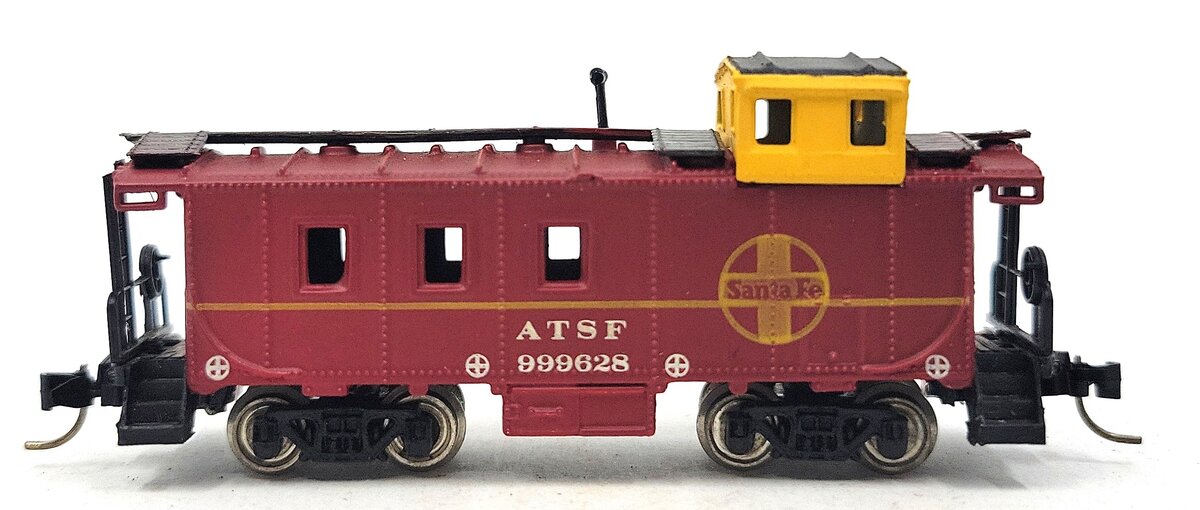 Bachmann 5406 N Scale AT&SF Caboose #999628 VG