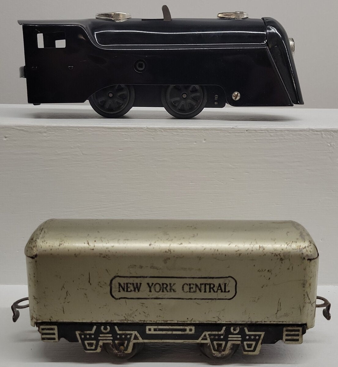 Marx O Gauge Vintage Commodore Vanderbilt Locomotive and Tender VG