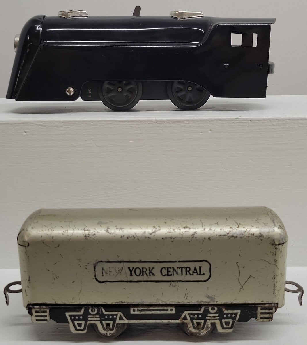 Marx O Gauge Vintage Commodore Vanderbilt Locomotive and Tender VG