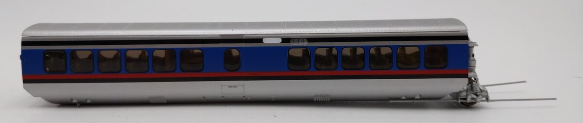 Rapido Trains 203102 HO Penn Central/DOT UAC TurboTrain Additional Coach EX/Box