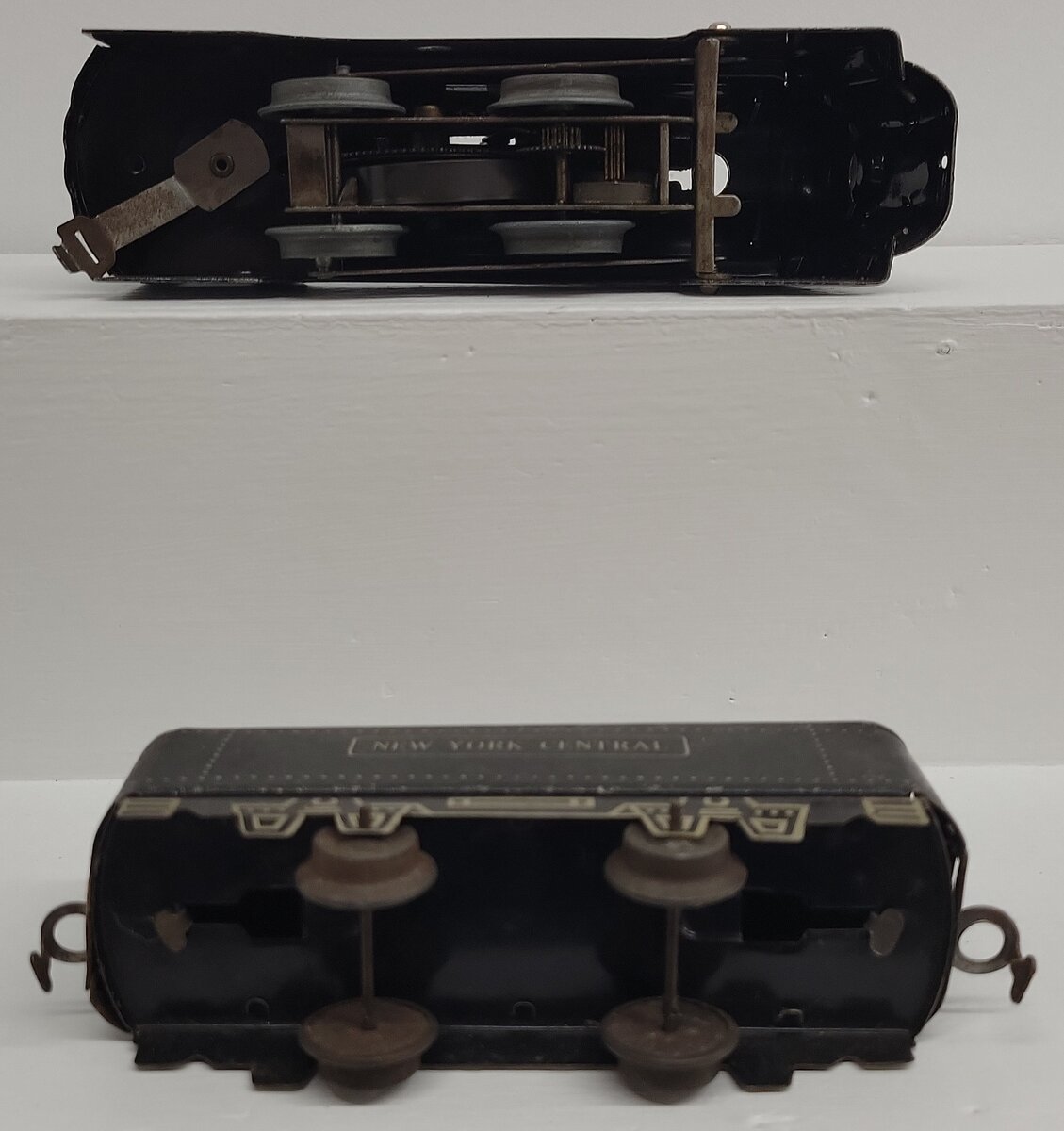 Marx O Gauge Vintage Commodore Vanderbilt Locomotive #232 and Tender VG