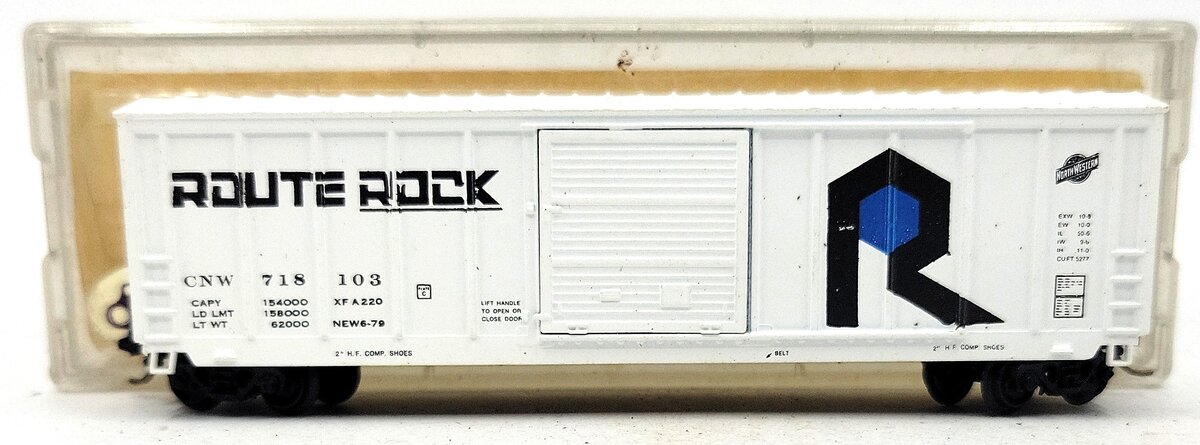 Roundhouse 8161 N Scale Chicago & North Western Route Rock Boxcar #718103 LN/Box
