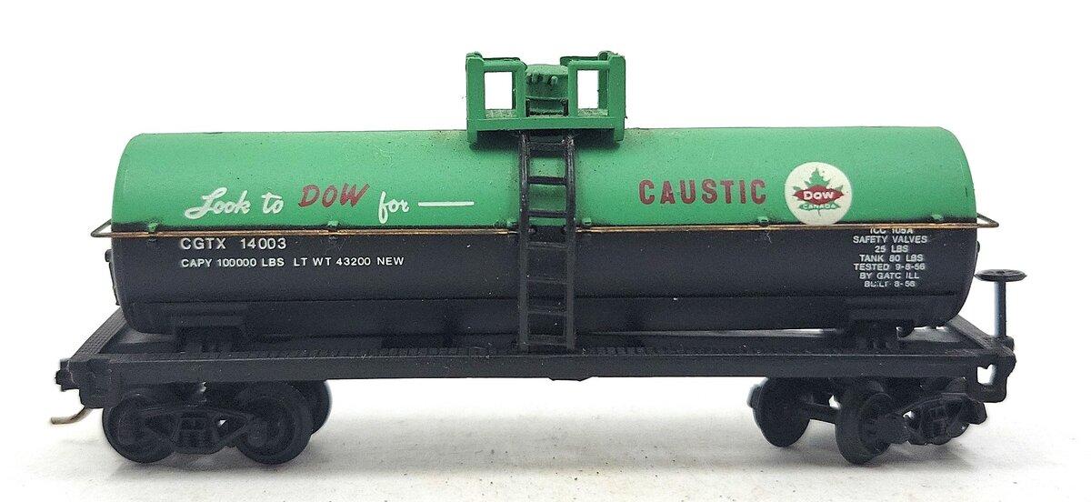 Bachmann 5103 N Scale Caustic Chemical/DOW Canada 41' Tank Car #14003 LN