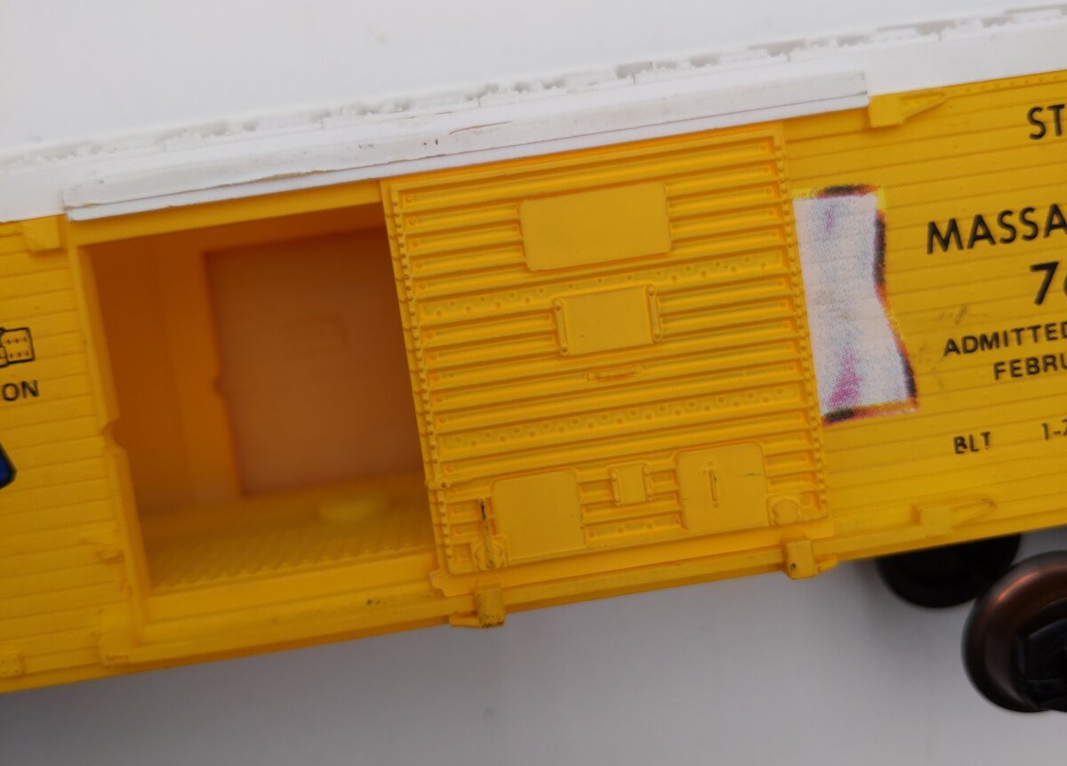 Lionel 6-7606 O Gauge State of Massachusetts Boxcar #7606 EX