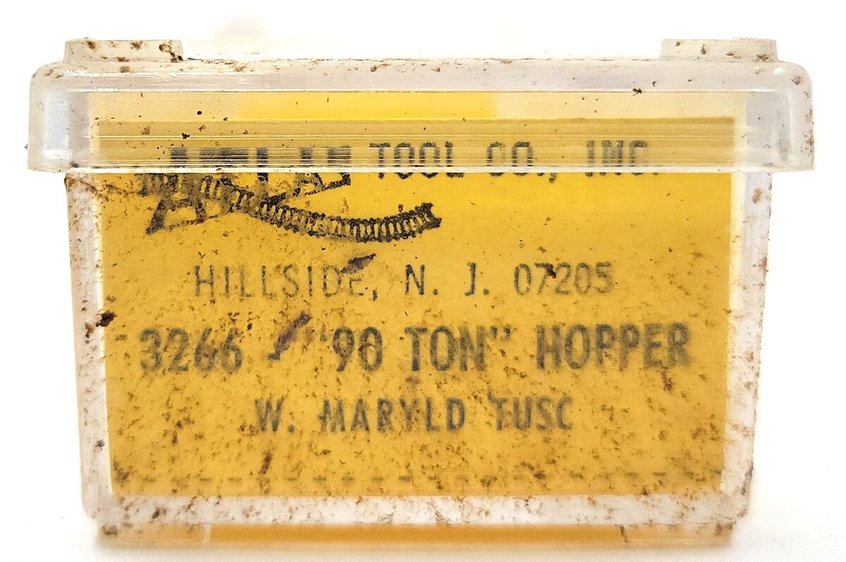 Atlas 3266 N Scale Western Maryland Hopper #85090 LN/Box