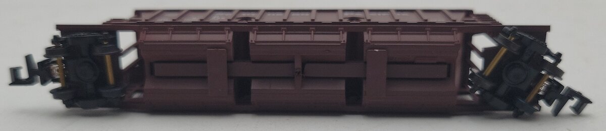 Con-Cor 0001-176103-1 N Scale Southern Pacific 3-Bay Longitudinal Hopper #271542 LN/Box