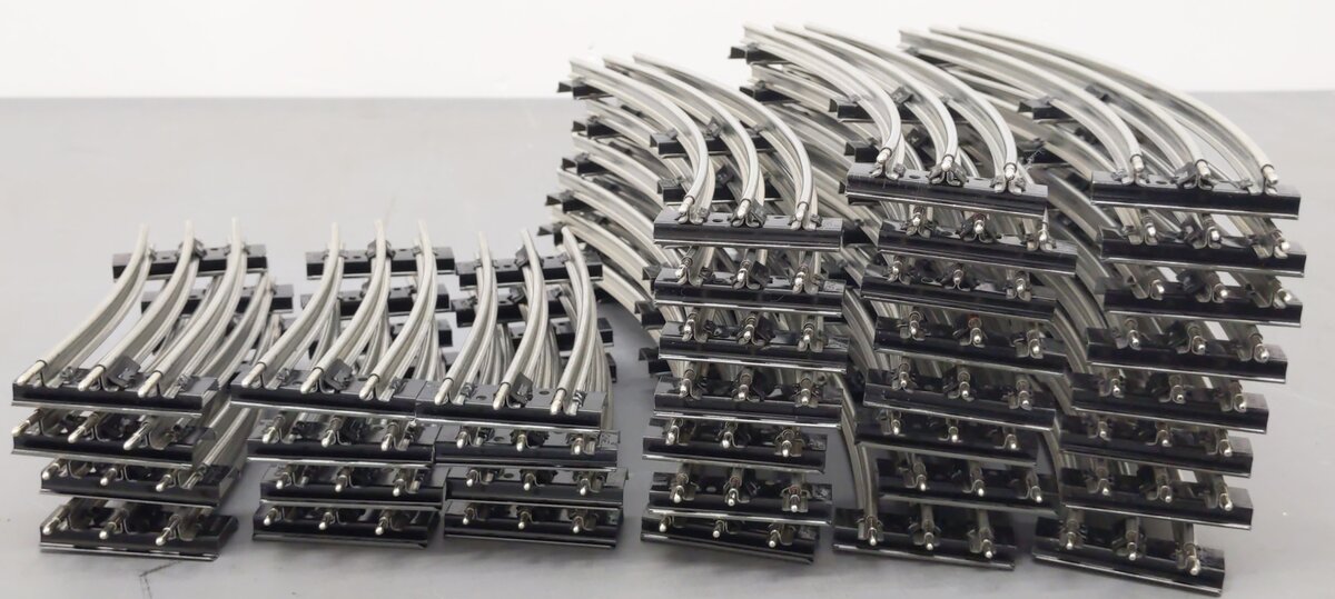 Lionel O Gauge Curved & Half-Curved Track Sections 6-65504, 6-65501 (35) VG