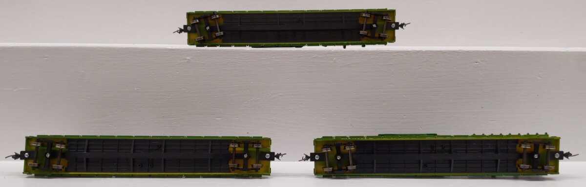 HO Scale Assorted Burlington Northern Flatcars w/ Diecast Loads [3] EX