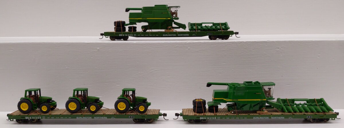 HO Scale Assorted Burlington Northern Flatcars w/ Diecast Loads [3] EX