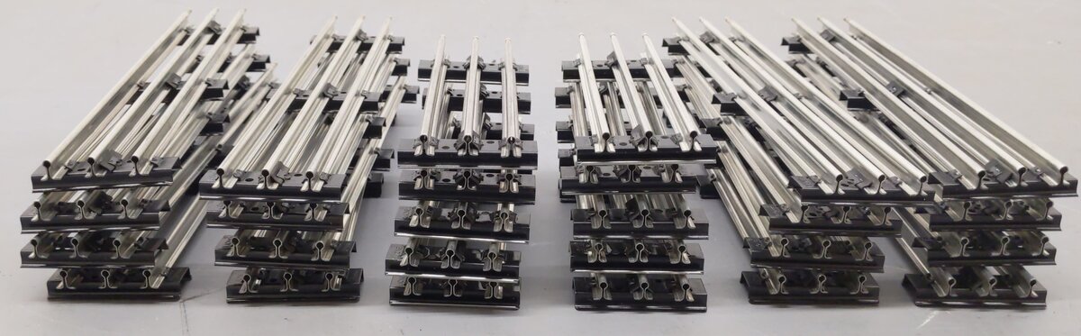 Lionel O Gauge Straight Track Sections 6-65500, 6-65505 [26] VG