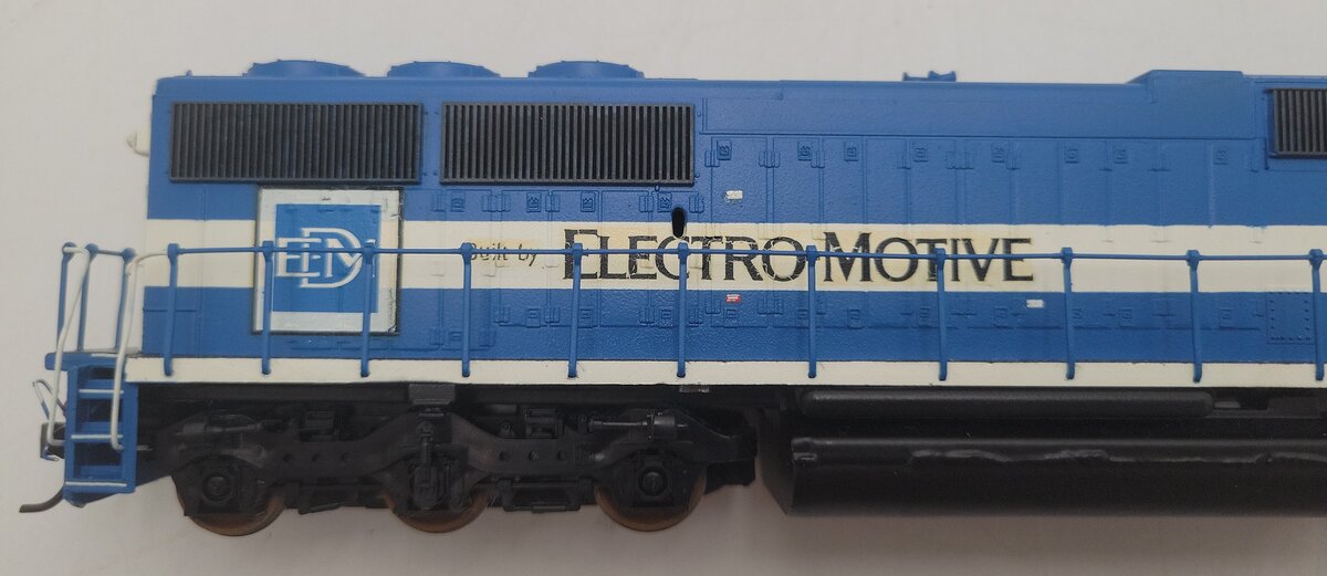 HO Scale CUSTOM EMD Diesel Locomotive #9066