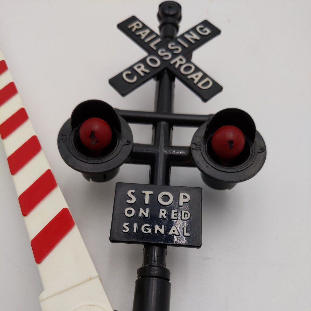 Lionel 6-62162 O Operating Crossing Gate & Signal VG/Box
