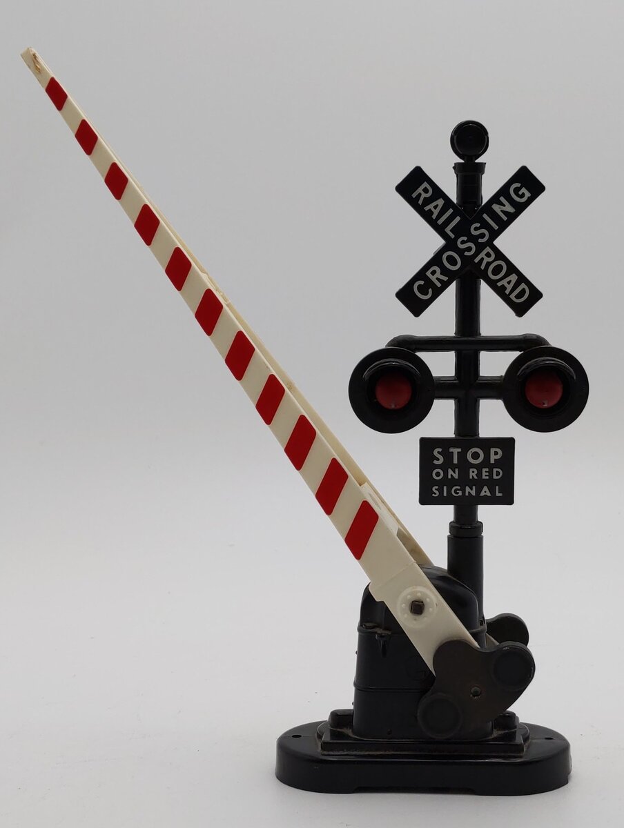 Lionel 6-62162 O Operating Crossing Gate & Signal VG/Box