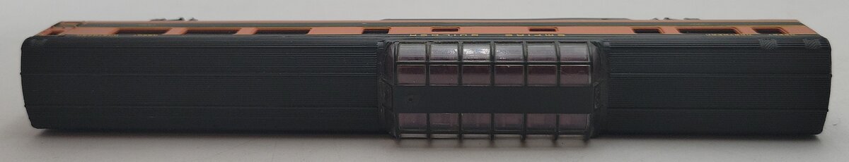 Con-Cor 0001-04061D N 85' Great Northern Dome Passenger Car #1320 VG/Box